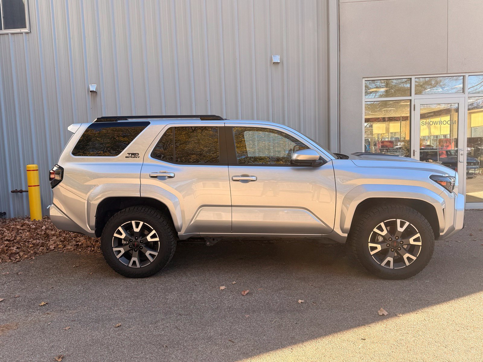 Used 2025 Toyota 4Runner TRD Sport Premium AWD/4WD image 8