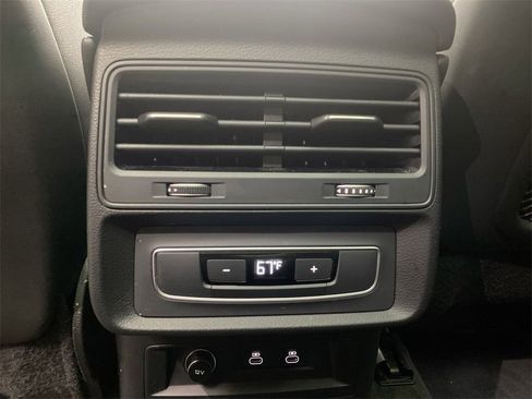 Used 2022 Audi Q7 3.0T Premium Plus w/ Premium Plus Package image 26