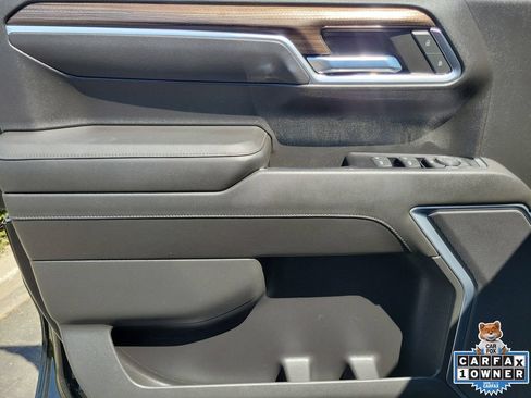 Used 2022 Chevrolet Silverado 1500 RST AWD/4WD image 18