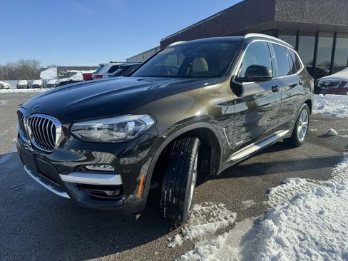 Used 2018 BMW X3 xDrive30i image 3