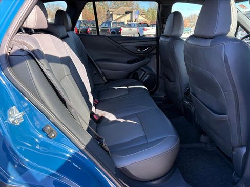 Used 2022 Subaru Outback Wilderness image 8