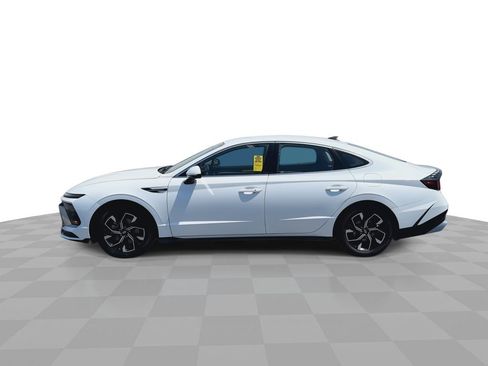 Used 2025 Hyundai Sonata SEL FWD image 43