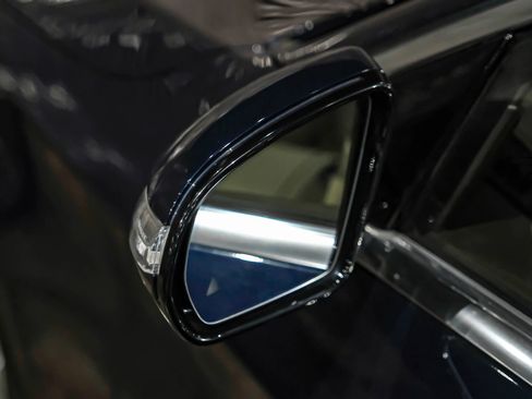 Used 2015 Mercedes-Benz S 550 4MATIC Sedan image 40