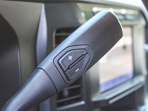 Used 2023 Ford F250 XL w/ XL Chrome Package image 24