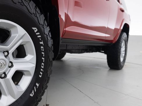 Used 2016 Toyota 4Runner SR5 Premium image 24