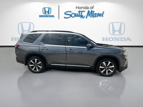 Certified 2023 Honda Pilot Touring image 8