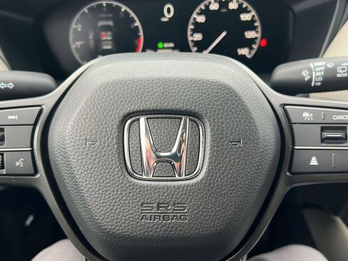 New 2026 Honda HR-V LX image 28