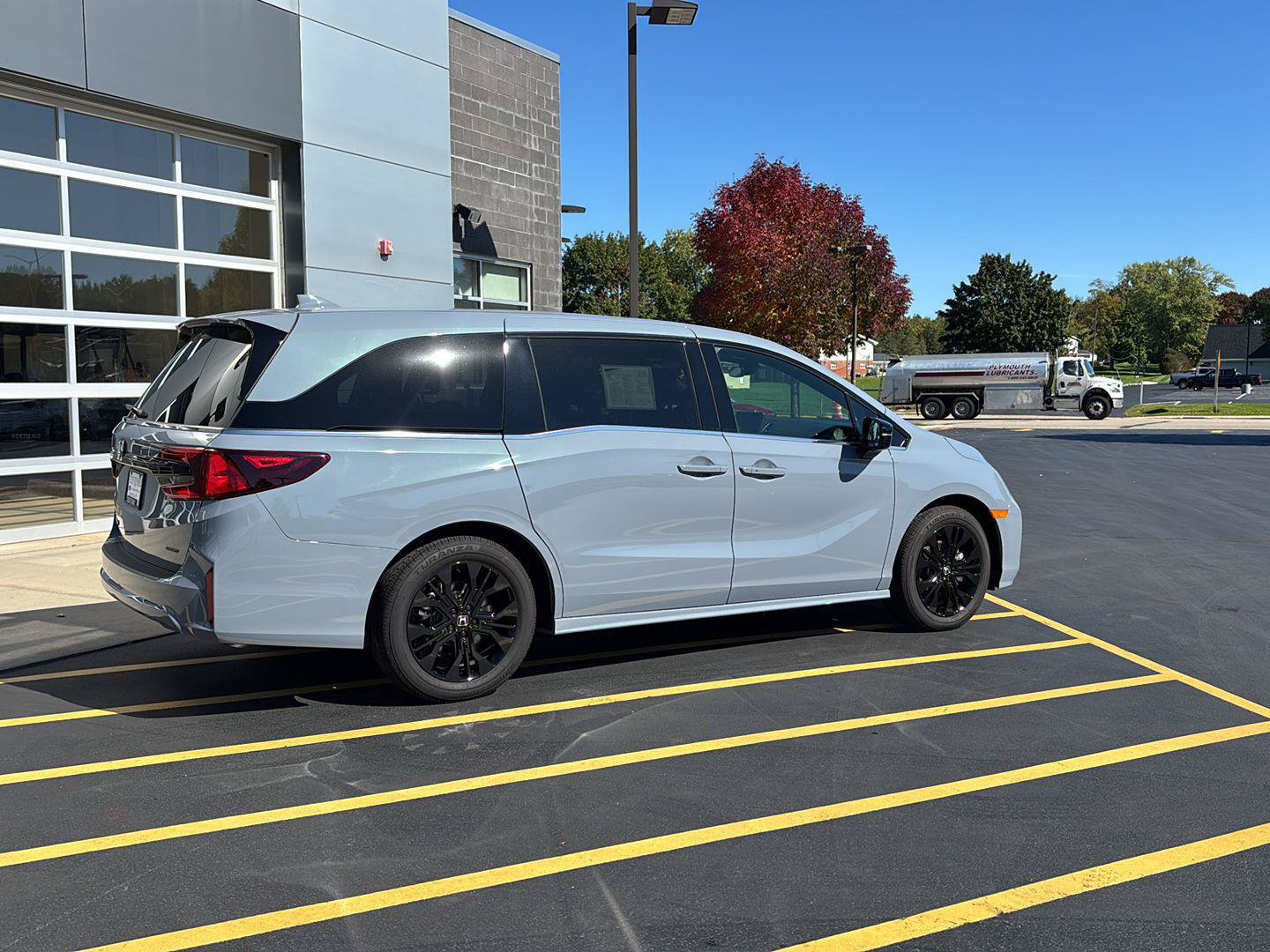 Used 2026 Honda Odyssey Sport-L image 6