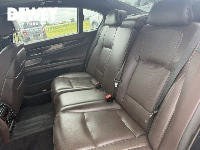 Used 2014 BMW 750Li RWD image 29