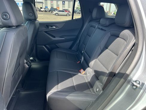 Used 2025 Chevrolet Equinox LT w/ Convenience Package II AWD/4WD image 29