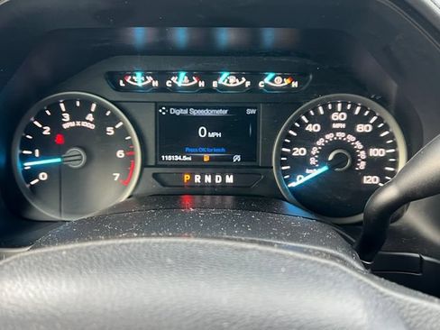 Used 2019 Ford F150 XLT w/ Equipment Group 302A Luxury AWD/4WD image 22
