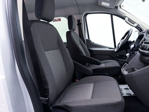 Used 2020 Ford Transit 150 XLT image 31