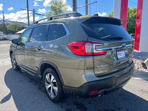 Used 2025 Subaru Ascent Premium AWD/4WD image 4