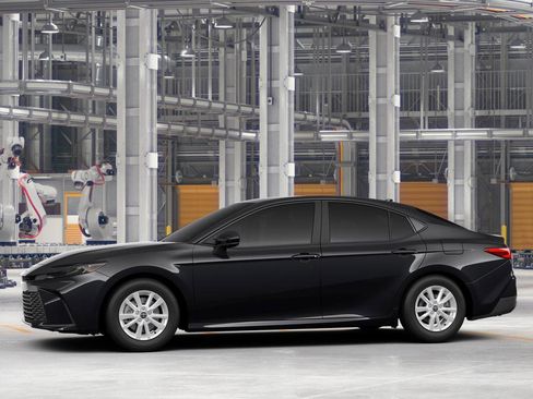 New 2026 Toyota Camry LE w/ Convenience Package image 3