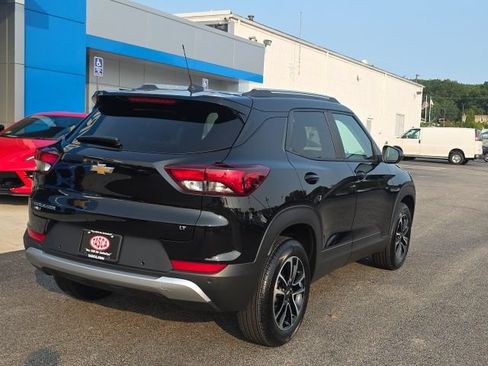 New 2026 Chevrolet TrailBlazer LT w/ Convenience Package AWD/4WD image 7