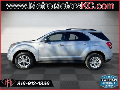 Used 2017 Chevrolet Equinox LT w/ Convenience Package image 2