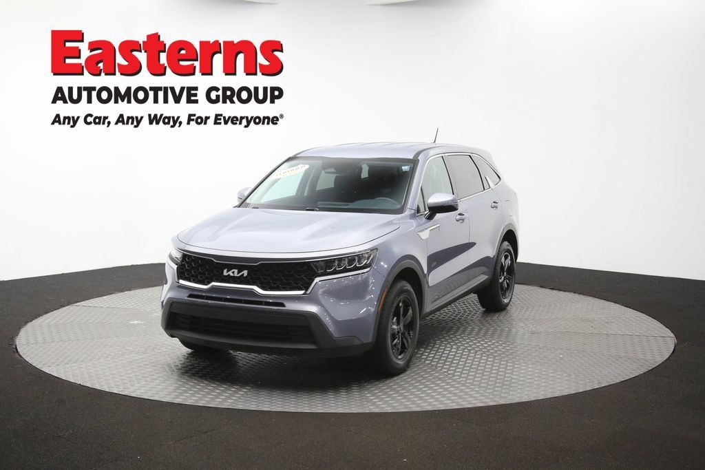 Used 2023 Kia Sorento LX AWD/4WD image 53