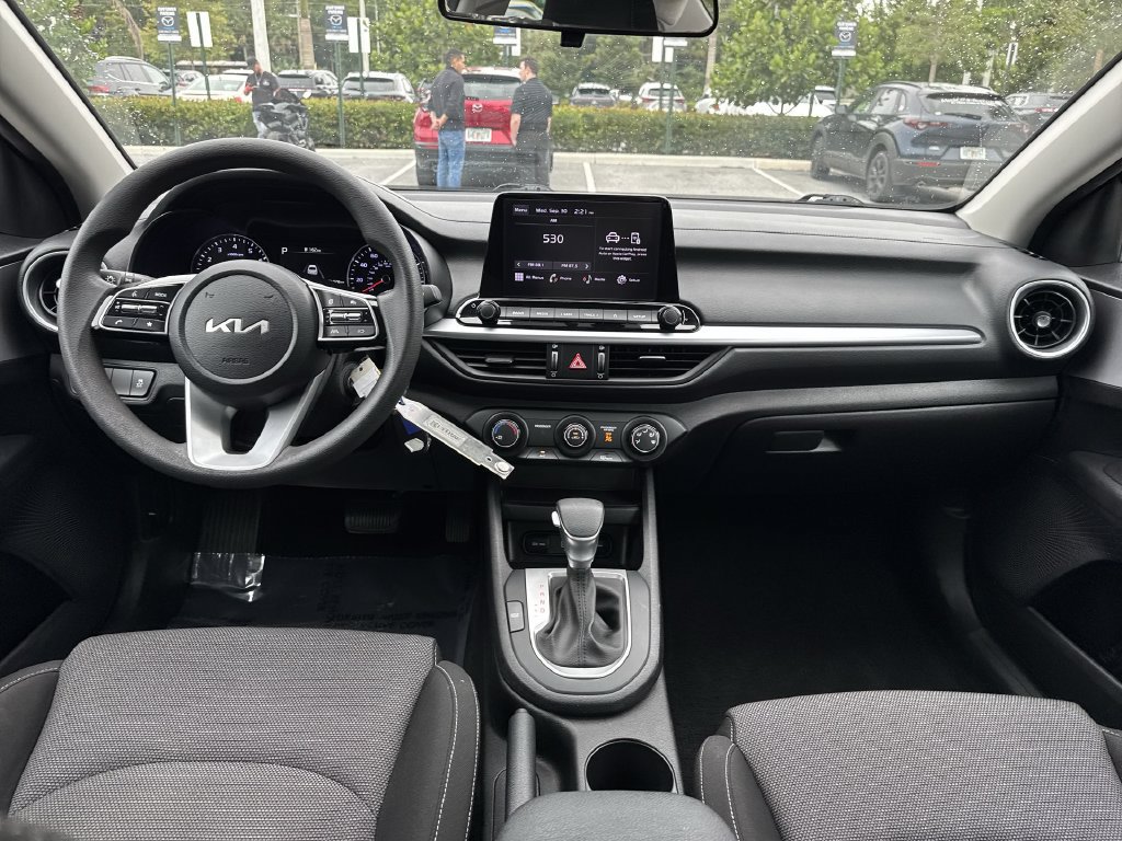 Used 2023 Kia Forte LXS w/ LXS Technology Package FWD image 14