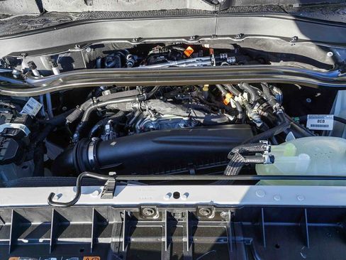 New 2026 Ford Explorer ST-Line w/ ST-Line Street Pack image 25