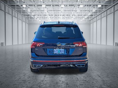 Used 2022 Volkswagen Tiguan SEL R-Line AWD/4WD image 4