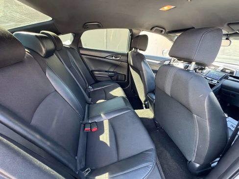 Used 2019 Honda Civic Sport image 18