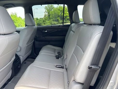Used 2019 Honda Passport Elite image 14
