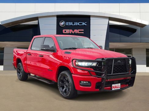 Used 2025 RAM 1500 Big Horn AWD/4WD image 1