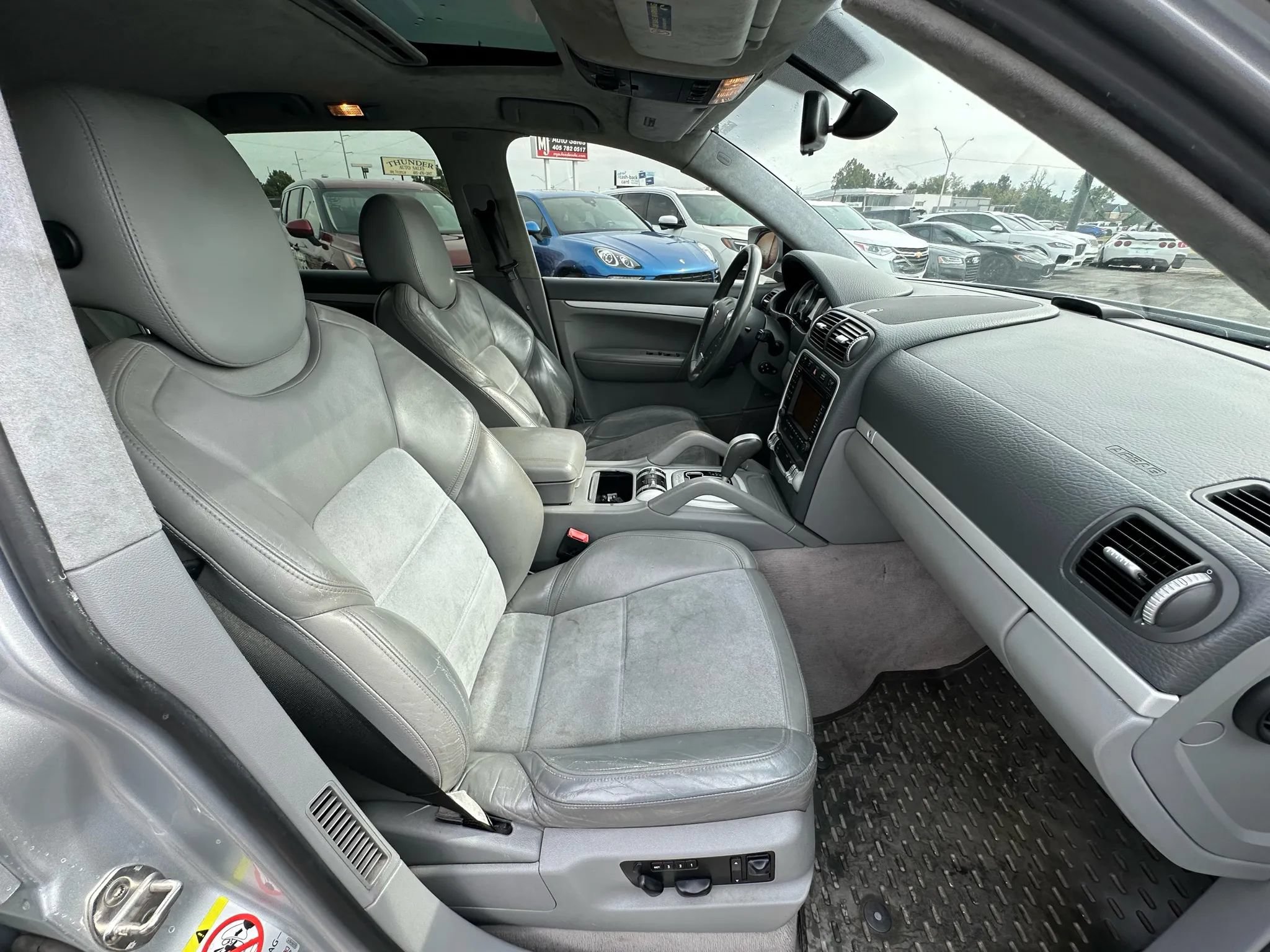 Used 2008 Porsche Cayenne GTS AWD/4WD image 13