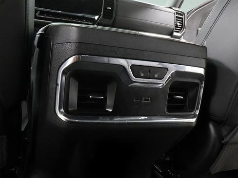 Used 2024 Chevrolet Silverado 1500 LTZ image 23