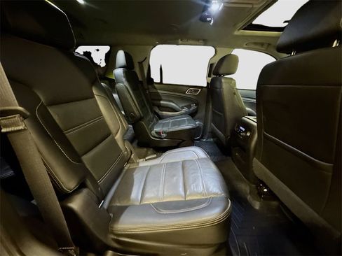 Used 2018 GMC Yukon Denali w/ Denali Ultimate Package image 34