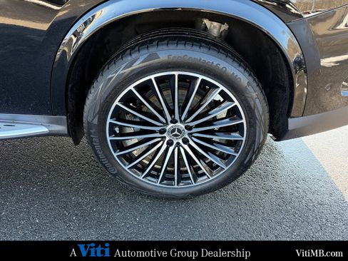Certified 2025 Mercedes-Benz GLC 300 4MATIC image 13