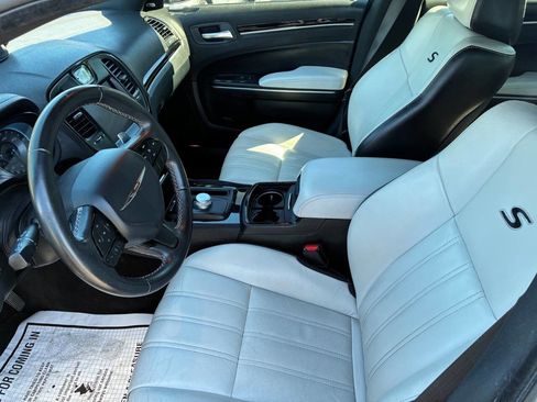 Used 2018 Chrysler 300 S w/ S Model Appearance Package image 5