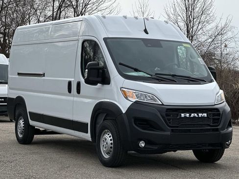 New 2026 RAM ProMaster 2500 w/ Convenience Group image 1