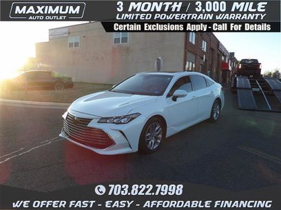 Used 2021 Toyota Avalon XLE w/ Moonroof Package