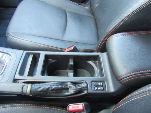 Used 2017 Subaru Crosstrek 2.0i Limited image 40