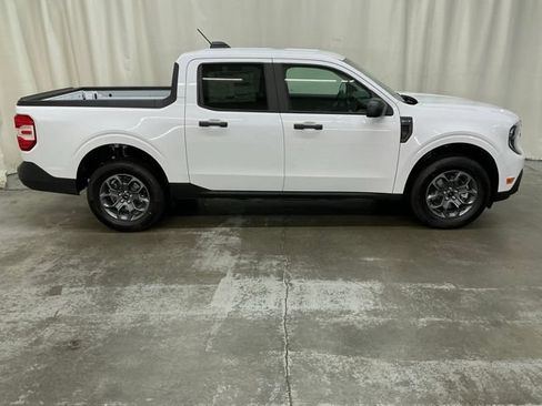New 2026 Ford Maverick XLT w/ Equipment Group 301A AWD/4WD image 2