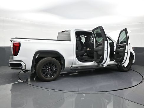 Used 2024 GMC Sierra 1500 Elevation w/ LPO, Elevation Black Package AWD/4WD image 28