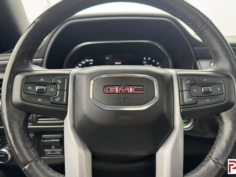 Certified 2022 GMC Yukon SLT w/ SLT Premium Package AWD/4WD image 24
