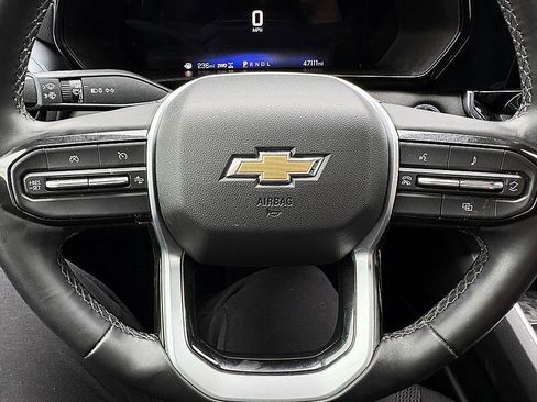 Used 2023 Chevrolet Colorado LT w/ LT Convenience Package II AWD/4WD image 17