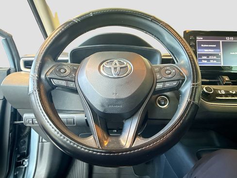 Used 2020 Toyota Corolla LE w/ LE Premium Package FWD image 12