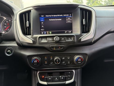 Used 2022 GMC Terrain SLE w/ Driver Convenience Package AWD/4WD image 27