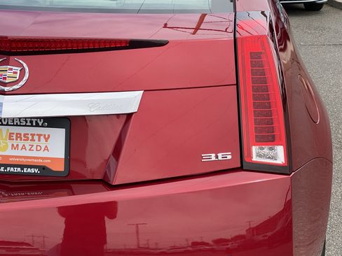 Used 2011 Cadillac CTS Coupe image 17