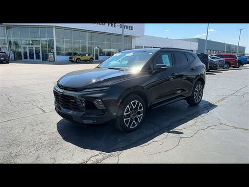 Certified 2024 Chevrolet Blazer RS w/ LPO, Floor Liner Package AWD/4WD image 4