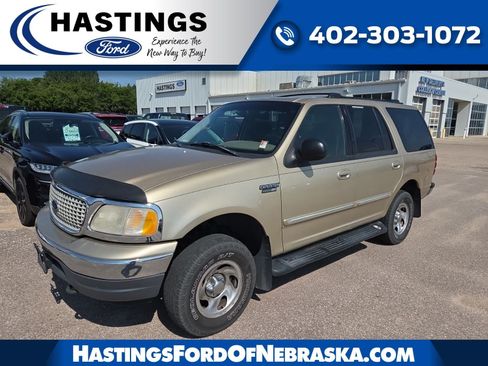 Used 2000 Ford Expedition XLT AWD/4WD image 1