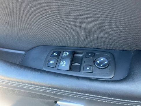 Used 2023 Dodge Challenger R/T RWD image 11