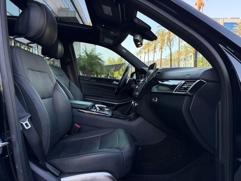 Used 2019 Mercedes-Benz GLS 550 4MATIC image 22