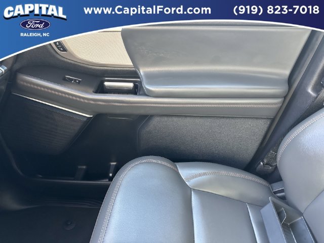 Certified 2025 Ford Expedition Active AWD/4WD image 29