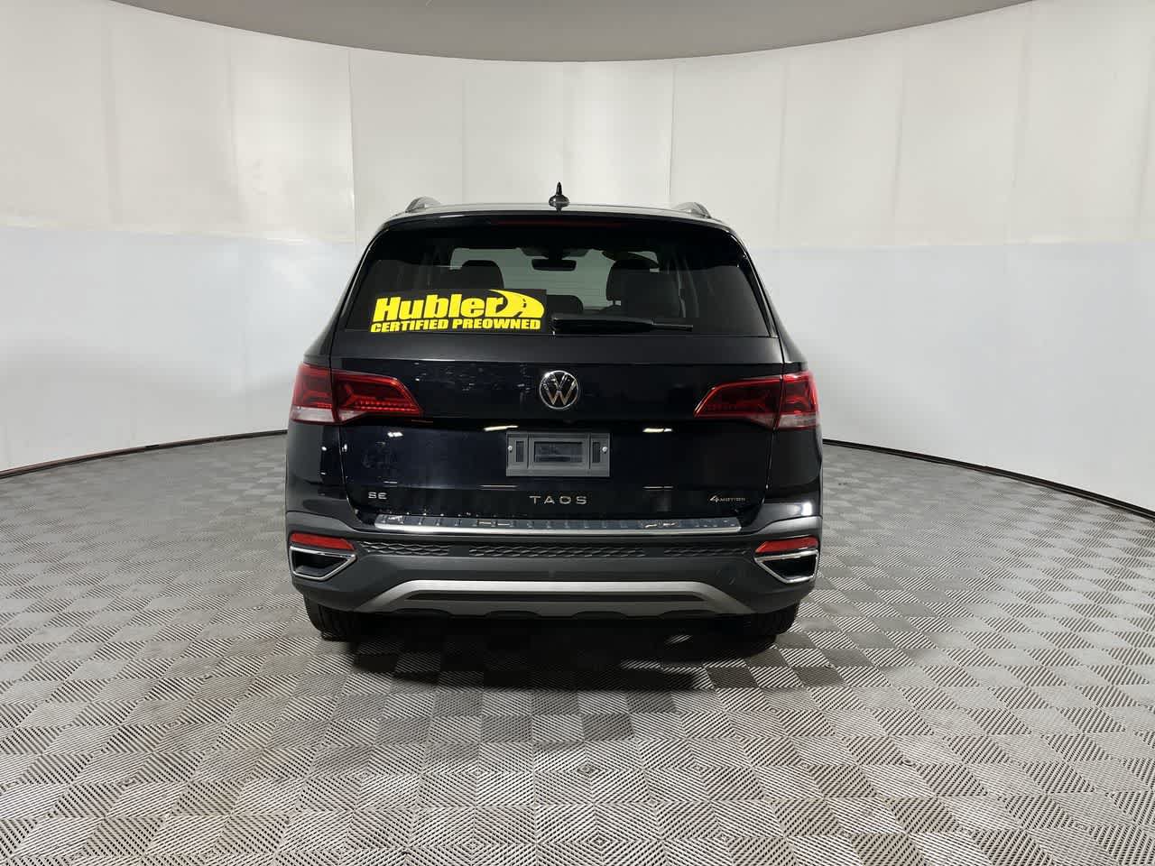 Used 2024 Volkswagen Taos SE AWD/4WD image 7