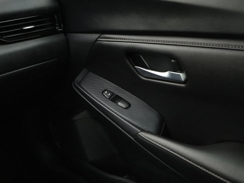 Used 2024 Nissan Sentra SV image 23