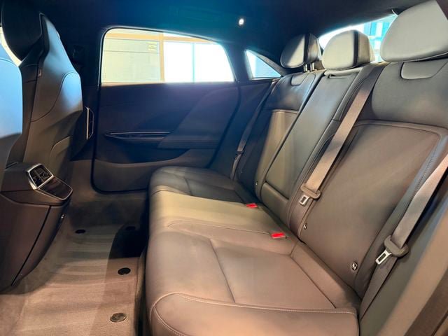 Used 2023 Lucid Air Pure AWD/4WD image 21